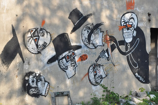 Frases de Banksy - Artista callejero, activista político y director de cine anónimo residente en Inglaterra