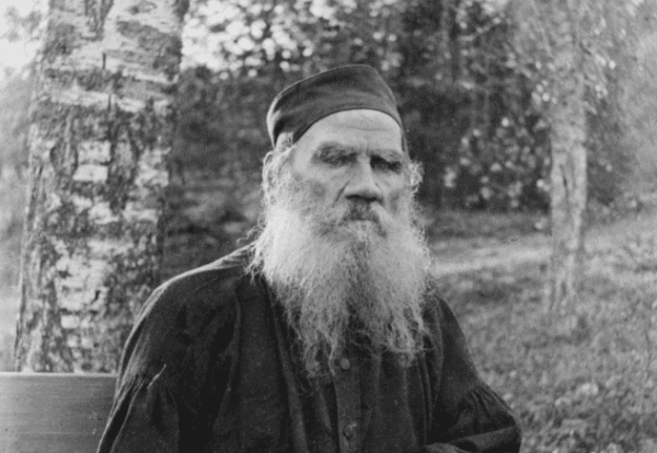 ¿Qué escribió Leo Tolstoi? Ficción temprana y posterior. Ficción después de su conversión.