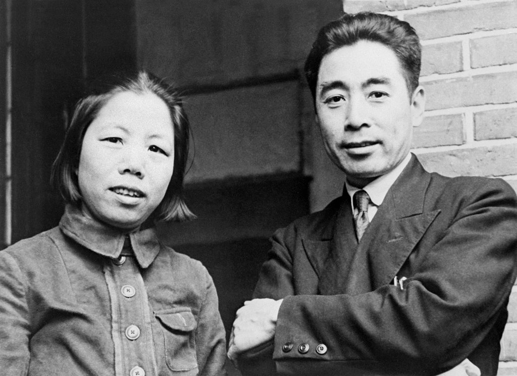 Chou En Lai (Zhou Enlai) Biografía, historia de vida y carrera