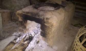 Historia y tipos de estufas y estufas de hierro fundido