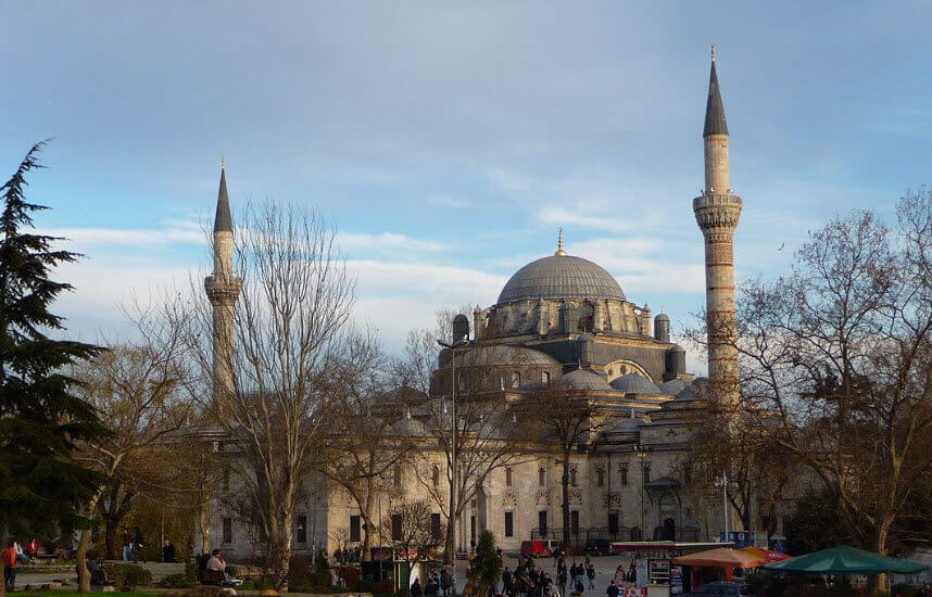 La Mezquita y Complejo de Bayezid